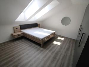 Pronájem bytu 4+kk, Zbiroh, Majerové, 107 m2