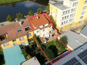 Prodej činžovního domu, Uherské Hradiště, Svatojiřské nábřeží, 293 m2