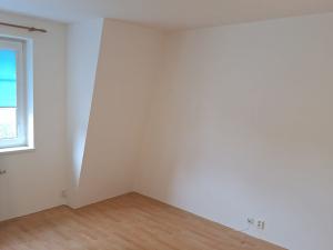 Pronájem bytu 1+kk, Aš, Hlavní, 44 m2