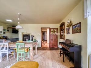 Prodej apartmánu, Pavlov, 354 m2