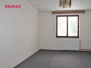 Pronájem bytu 1+1, Plzeň, Petřínská, 35 m2