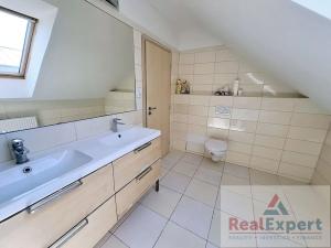 Prodej rodinného domu, Postřižín, Duhová, 149 m2