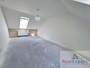 Prodej rodinného domu, Postřižín, Duhová, 149 m2