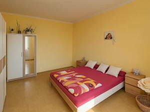 Prodej bytu 2+1, Lom, 66 m2