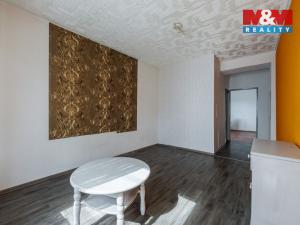 Prodej bytu 2+1, Bukovany, 60 m2