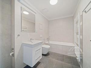 Pronájem bytu 2+kk, Praha - Chodov, Líbalova, 59 m2