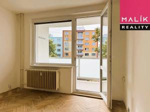 Prodej bytu 4+1, Karlovy Vary, Krušnohorská, 84 m2