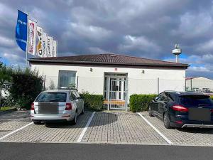Pronájem obchodního prostoru, Louny, Průmyslová, 126 m2