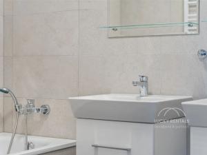 Pronájem bytu 2+kk, Praha - Chodov, Líbalova, 42 m2