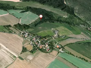 Prodej podílu pole, Chlum, 3651 m2