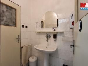 Pronájem kanceláře, Šternberk, Dvorská, 140 m2