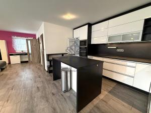 Pronájem bytu 3+kk, Moravské Knínice, Pod Školou, 113 m2