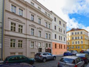 Pronájem bytu 1+kk, Praha - Žižkov, Štítného, 34 m2