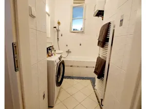 Pronájem bytu 2+kk, Praha - Bubeneč, U studánky, 57 m2