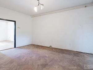 Prodej rodinného domu, Štěkeň, Kestřanská, 250 m2