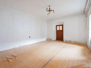 Prodej rodinného domu, Štěkeň, Kestřanská, 250 m2
