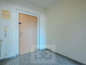 Pronájem bytu 2+kk, Praha - Záběhlice, Záběhlická, 54 m2