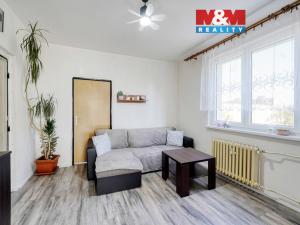 Prodej bytu 3+1, Rotava, Sídliště, 54 m2