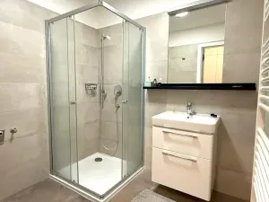 Pronájem bytu 2+kk, Praha - Libeň, U Rokytky, 62 m2