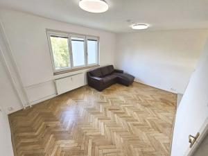 Pronájem bytu 3+kk, Praha - Záběhlice, Bělčická, 60 m2