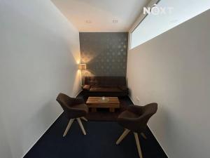 Pronájem kanceláře, Praha - Malešice, Počernická, 120 m2