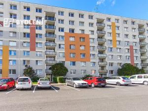 Pronájem bytu 3+1, Chomutov, Dřínovská, 77 m2