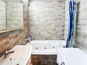 Prodej bytu 4+1, Praha - Lhotka, Mirotická, 81 m2