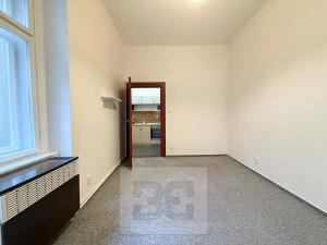 Pronájem bytu 2+1, Praha - Podolí, Na dolinách, 59 m2