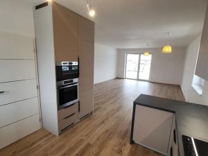 Prodej rodinného domu, Mukařov, Heřmánková, 147 m2