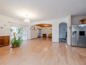 Prodej rodinného domu, Velké Přílepy, Slavíčkova, 330 m2