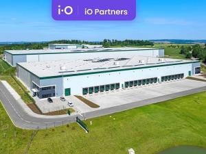 Pronájem skladu, Ostředek, 5672 m2