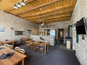 Prodej restaurace, Rakvice, Dolní, 400 m2