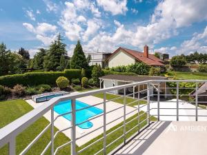 Prodej rodinného domu, Moravany, 360 m2