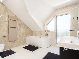 Prodej rodinného domu, Moravany, 360 m2