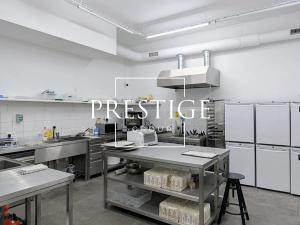 Pronájem restaurace, Praha - Strašnice, Zvěřinova, 89 m2