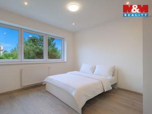 Pronájem rodinného domu, Praha - Újezd, Ke smrčině, 146 m2