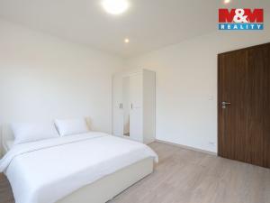 Pronájem rodinného domu, Praha - Újezd, Ke smrčině, 146 m2