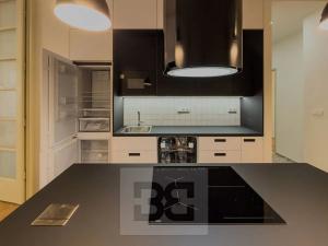 Pronájem bytu 4+kk, Praha - Holešovice, Vinařská, 118 m2