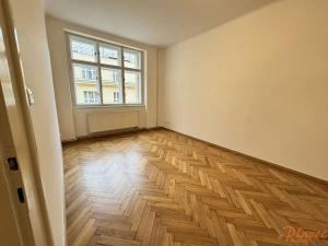 Pronájem bytu 2+1, Praha - Staré Město, Národní, 88 m2