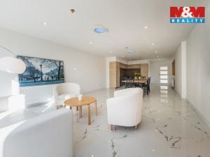 Pronájem rodinného domu, Průhonice, Hlavní, 248 m2