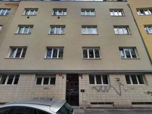 Pronájem bytu 1+kk, Praha - Nusle, Na bitevní pláni, 30 m2