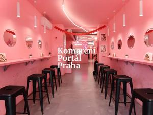 Pronájem restaurace, Praha - Malá Strana, Karmelitská, 259 m2