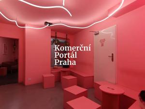 Pronájem restaurace, Praha - Malá Strana, Karmelitská, 259 m2