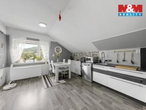 Prodej rodinného domu, Děčín - Děčín X-Bělá, Sněžnická, 300 m2