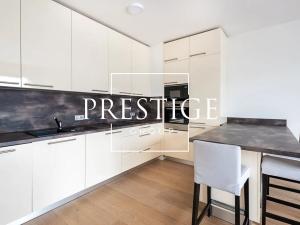 Pronájem bytu 2+kk, Praha - Libeň, Menclova, 62 m2