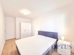 Pronájem bytu 4+kk, Praha - Jinonice, Pod stolovou horou, 84 m2