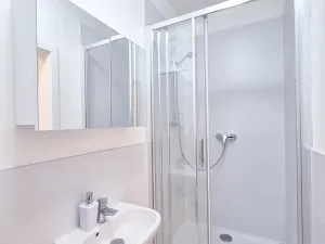 Pronájem bytu 4+kk, Praha - Jinonice, Pod stolovou horou, 84 m2
