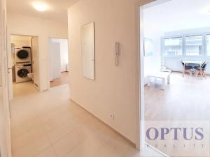 Pronájem bytu 4+kk, Praha - Jinonice, Pod stolovou horou, 84 m2