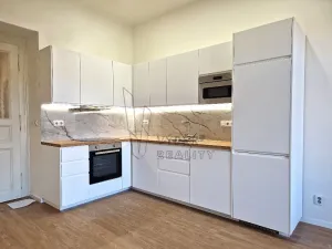Pronájem bytu 2+1, Praha - Vršovice, Ruská, 70 m2