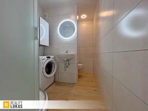 Pronájem bytu 1+kk, Ostrava, Spartakovců, 26 m2